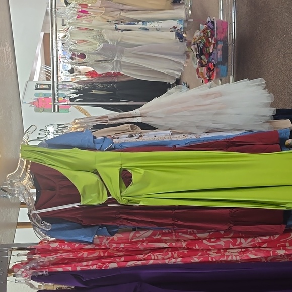 Kiwi Stretch Jersey Prom Dress - Picture 1 of 6